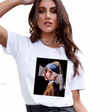 Load image into Gallery viewer, Leopard Heart Printed Woman T-Shirt
